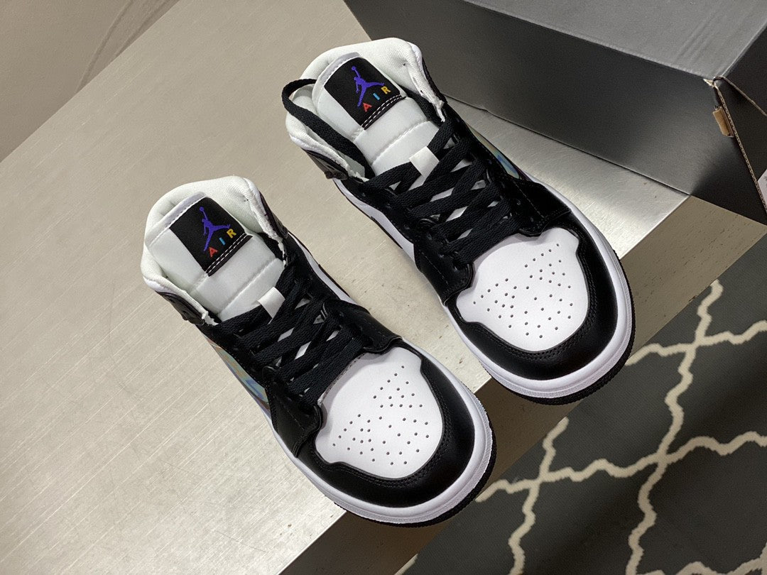 Top Quality Jordan 1 Mid Wmns ‘Hologram’ Black For Men DR9495-001