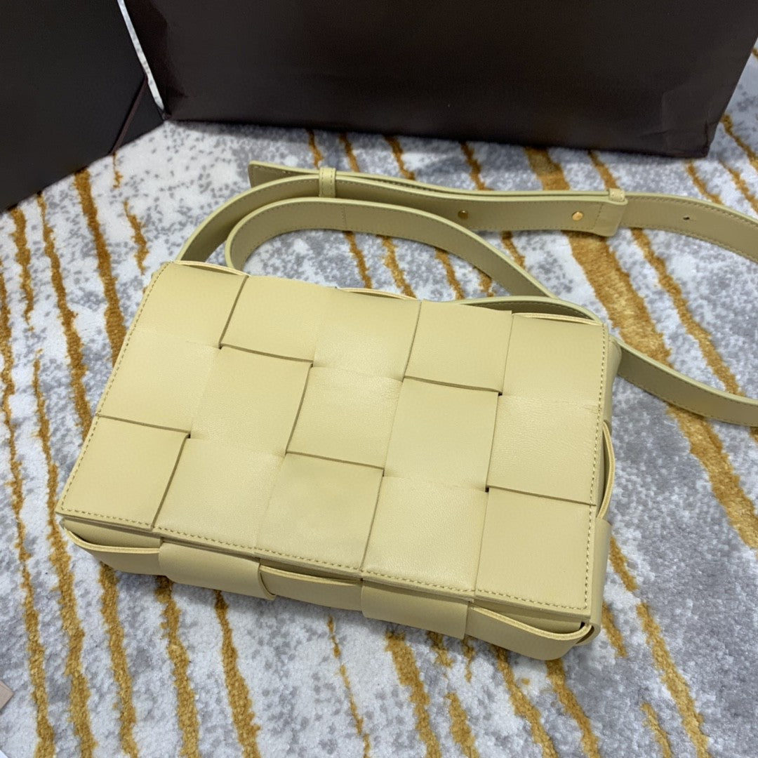 Top Quality Cassette Bag For Women 9.1in/23cm In Zest Washed 666870V17H17405