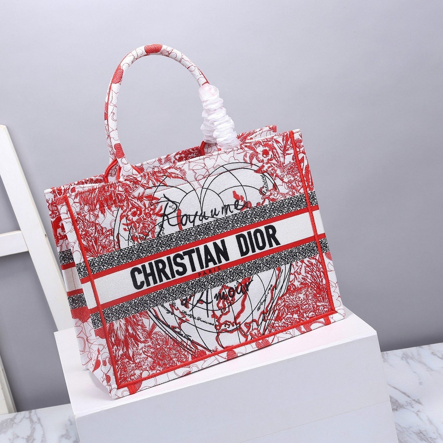 Top Quality MeTop Qualityum Book Tote Red Multicolor , For Women, Womens Handbags 14in/36cm CD