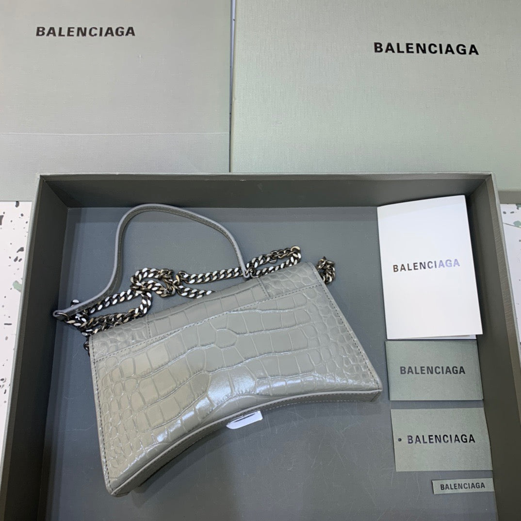 Top Quality Hourglass Wallet On Chain in Gray, For Women,  Bags 9in/23cm