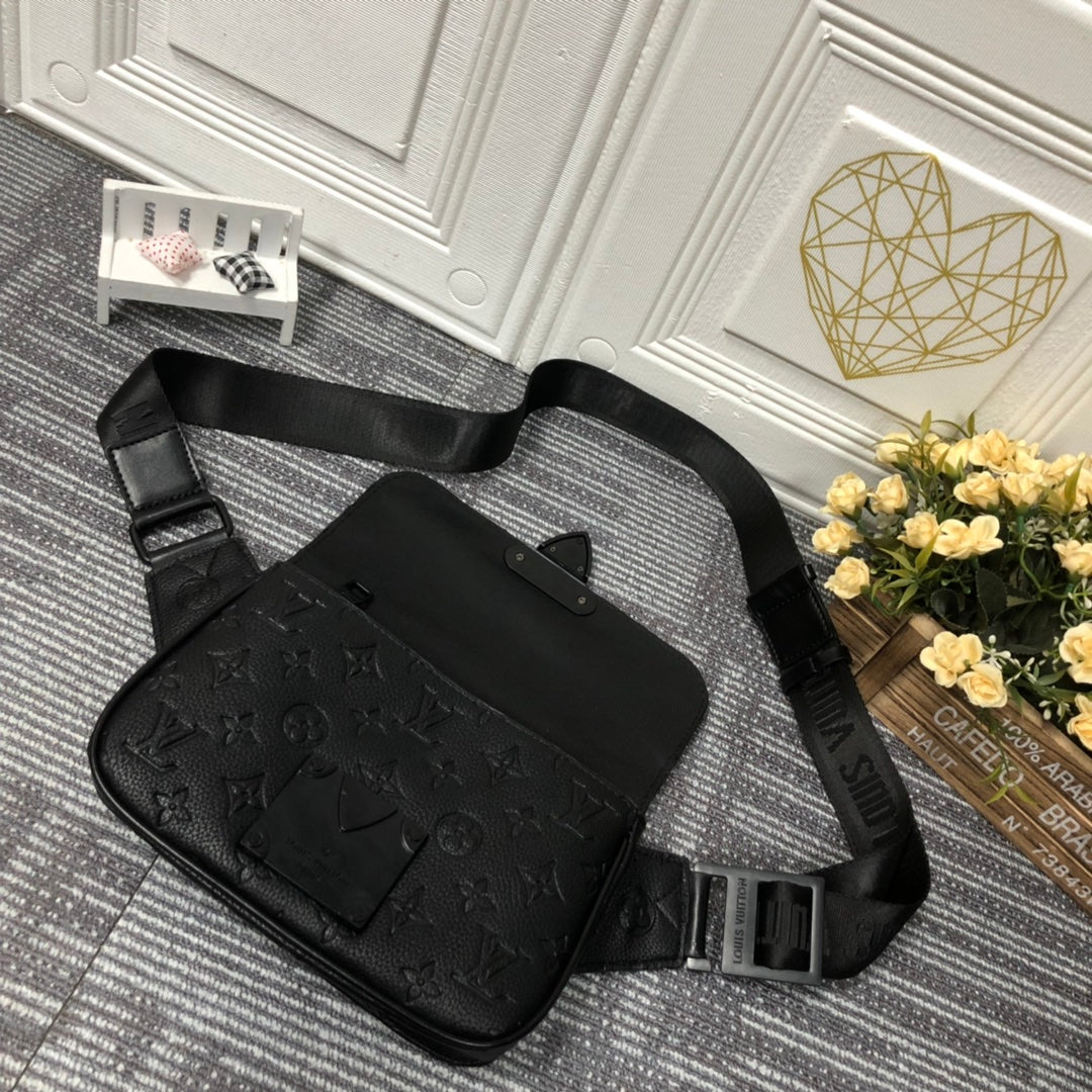 Top Quality S Lock Sling Bag Black For Men, Bags 8.3in/21cm Top Quality M58487