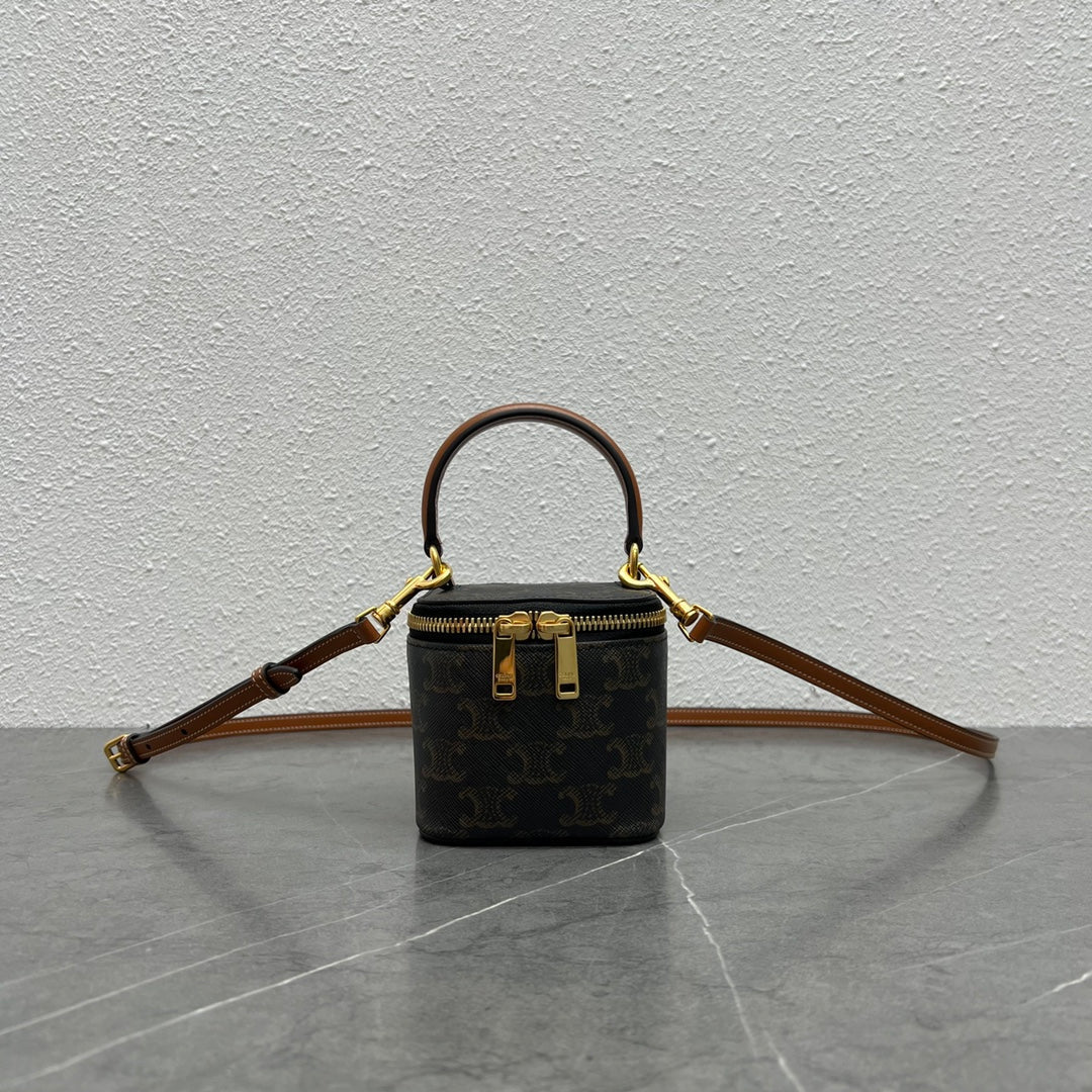 Top Quality Mini Vanity Case In Triomphe Canvas Tan For Women 4in/9cm 10J762CZ1.04LU