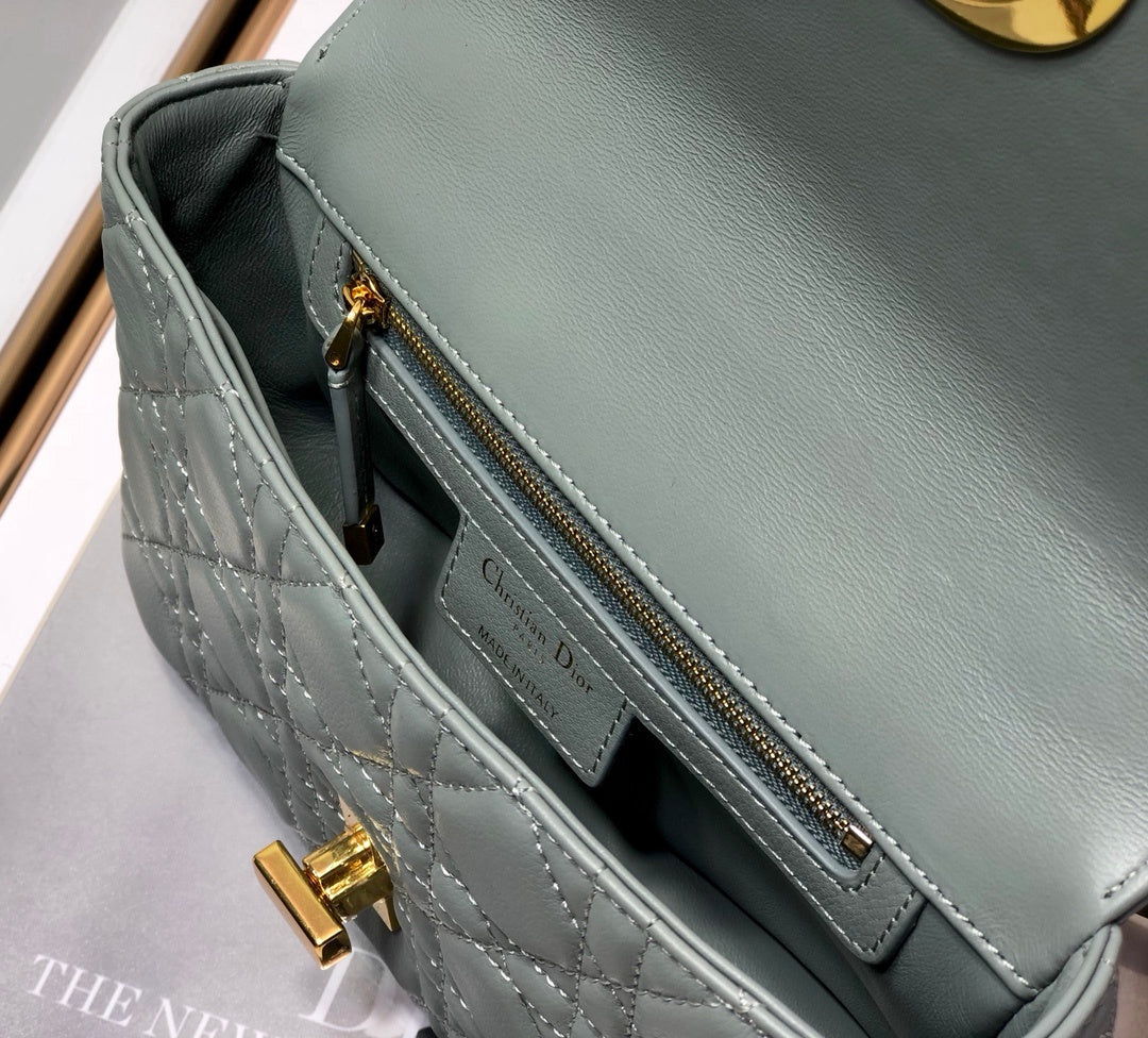 Top Quality Small Caro Bag, Grey, For Women Womens Handbags, Shoulder Bags, Crossbody Bags, 20cm CD M9241UWHC_M41G