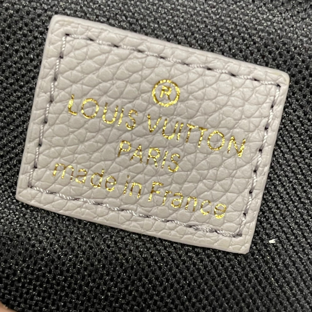 EN - Luxury Bags LUV 865