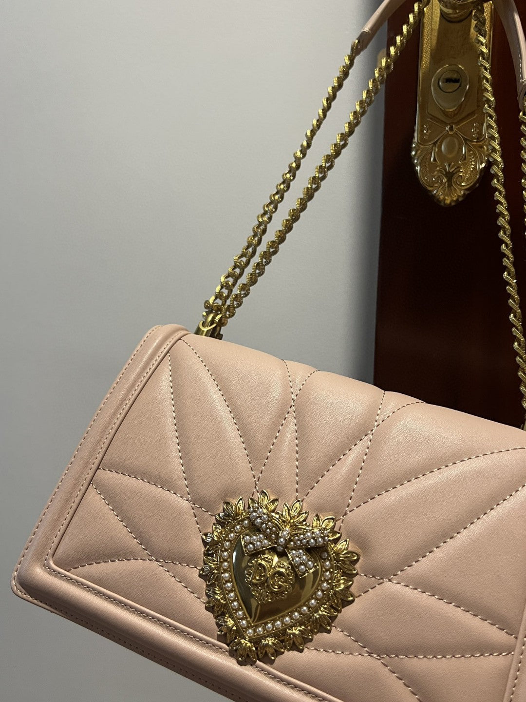 Top Quality Large Devotion Bag In Quilted Nappa Pale Pink For Women 10in/26cm Top Quality Top Quality6651AV96780412
