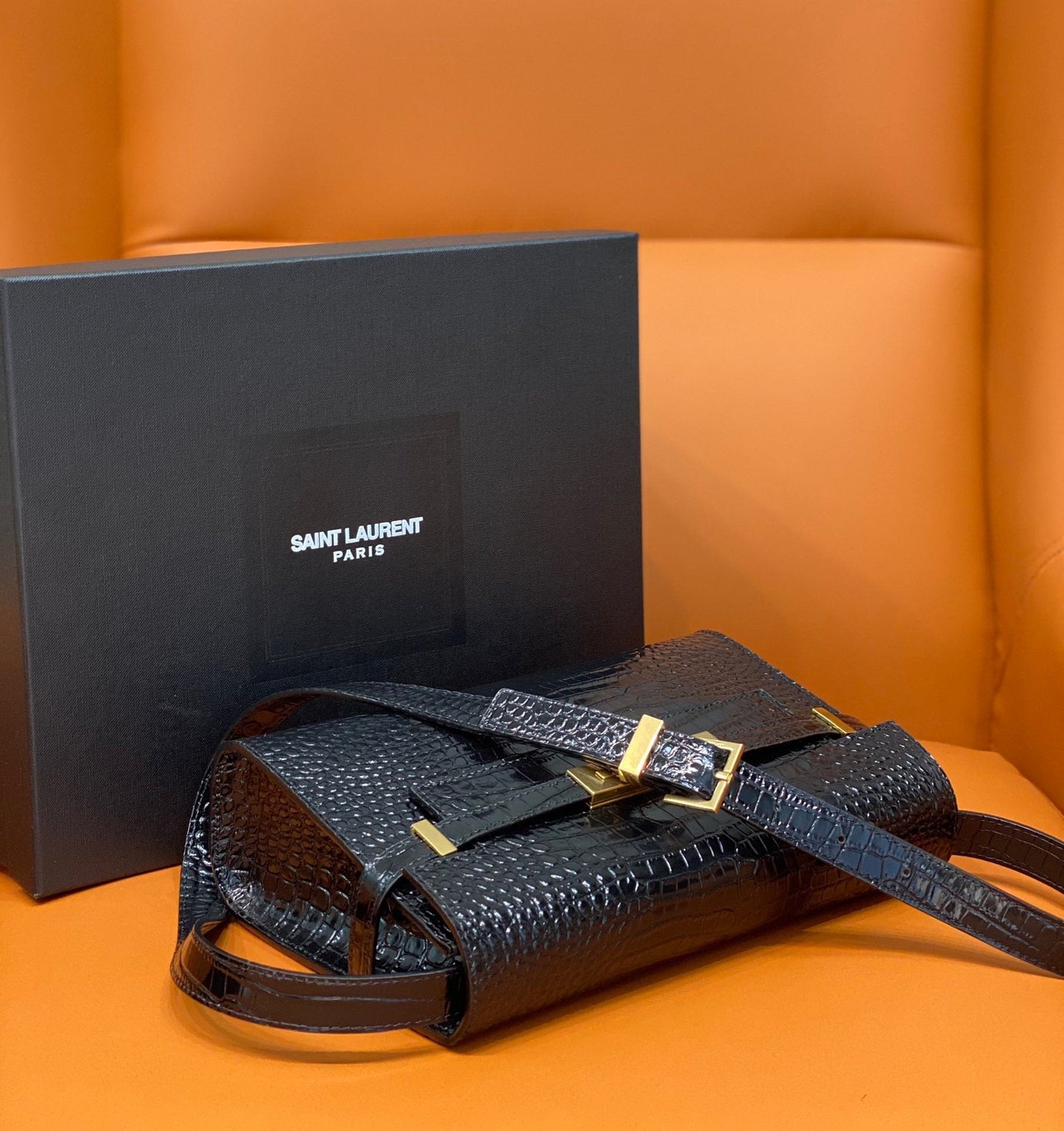 YSSL Manhattan Small Shoulder Bag Black For Women 9in/24cm YSL 675626DND0W1000