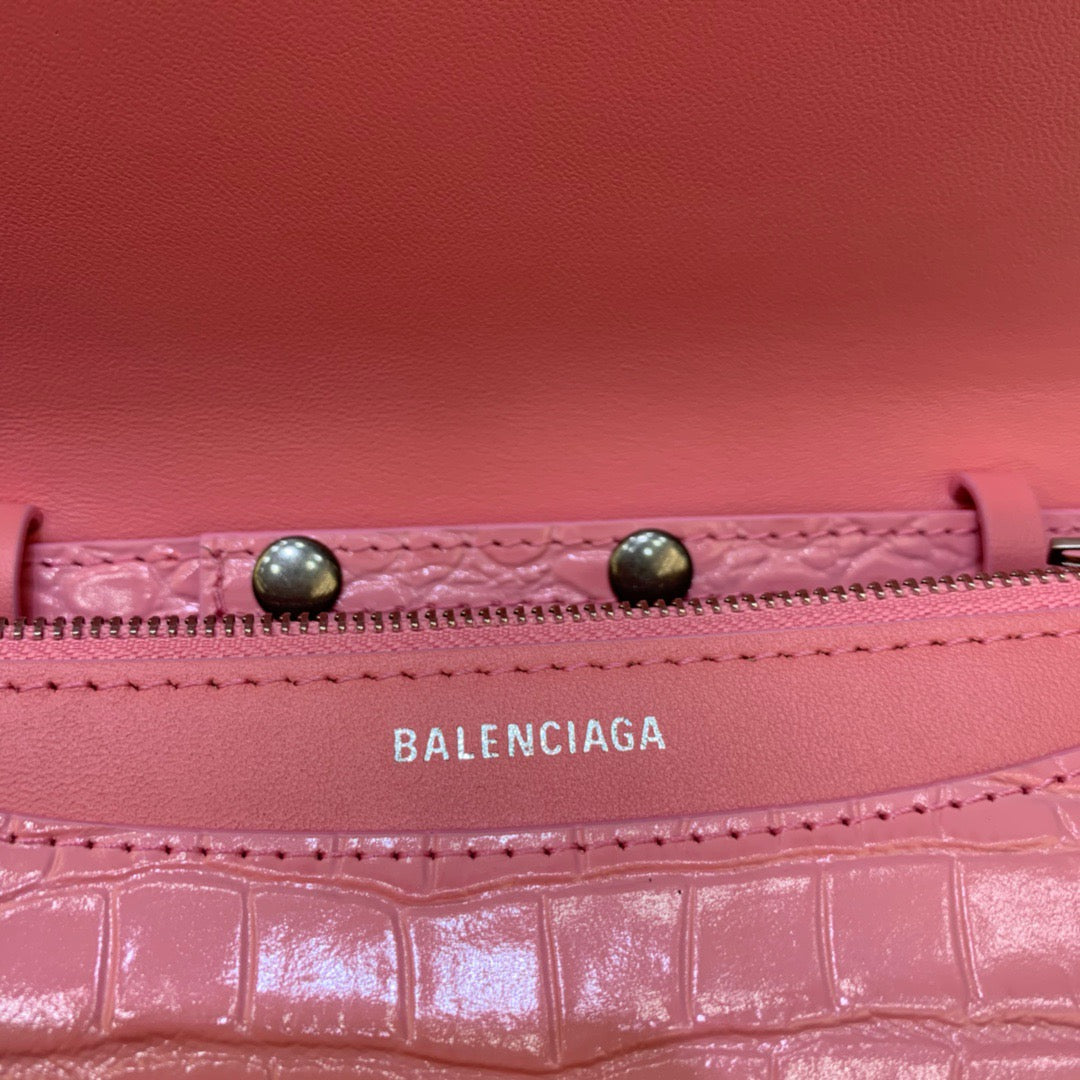 Top Quality Croc Embossed Patent B Bag With Chain In Pink, For Women,  Bags 7.9in/20cm