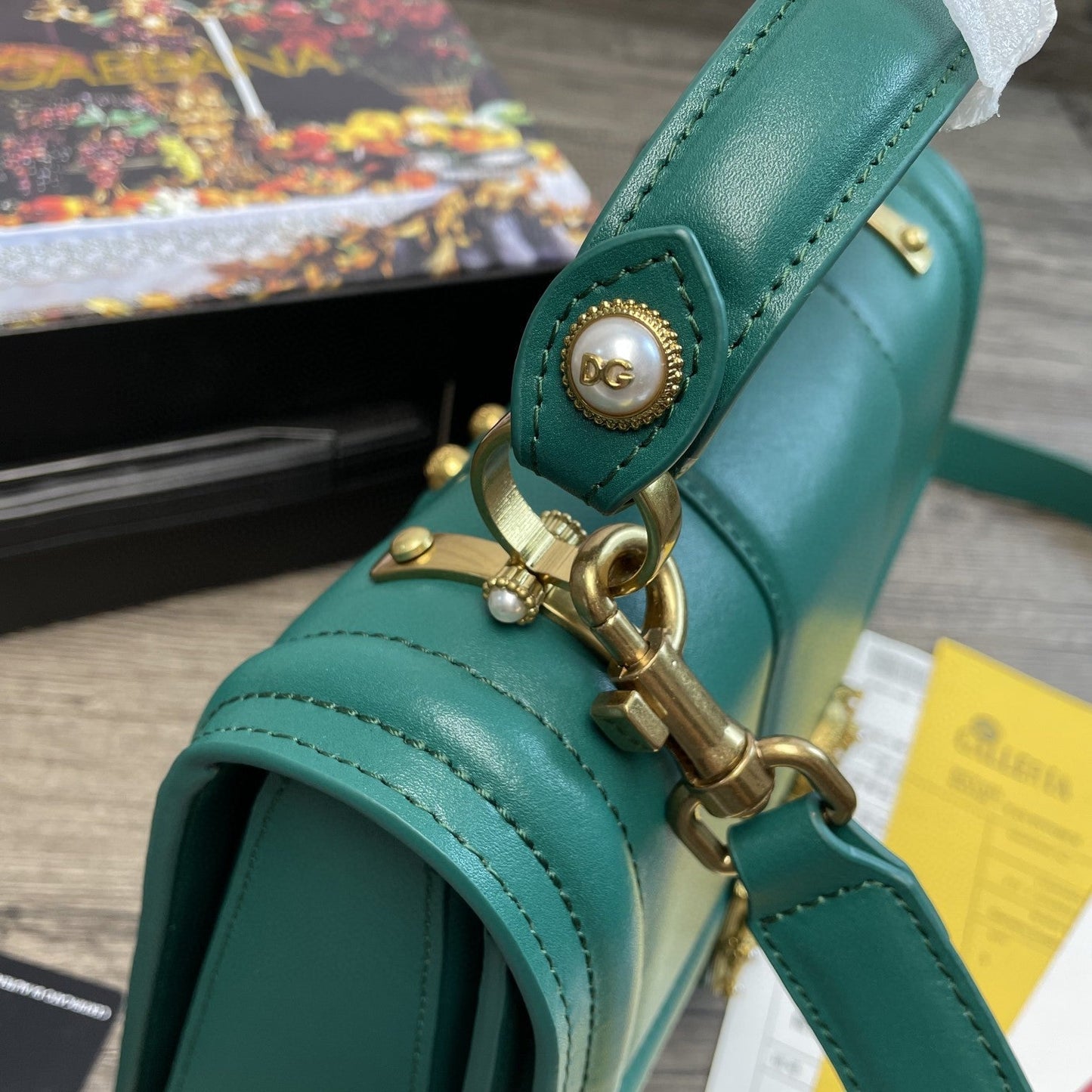 Top Quality Top Quality Girls Bag In Quilted Nappa Green For Women 10.6in/27cm Top Quality