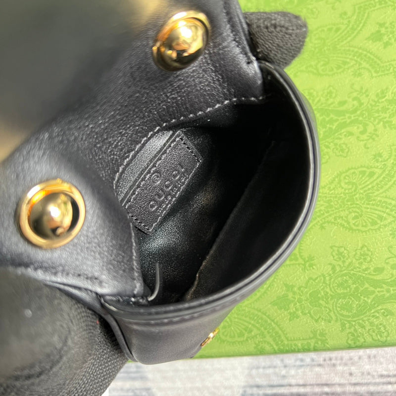 Top Quality -  Bags - 697