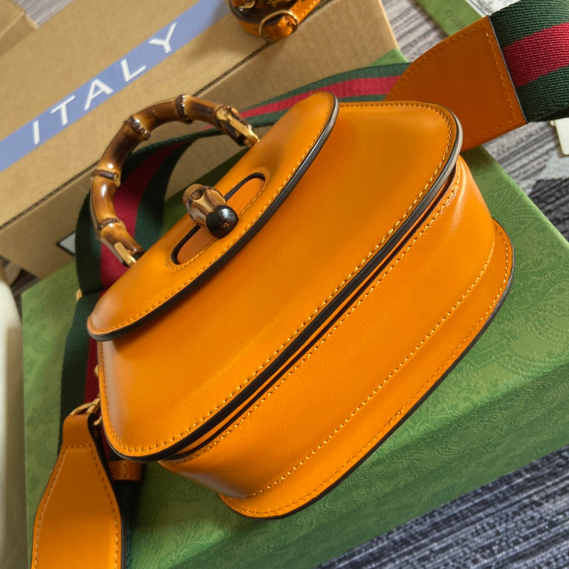 Top Quality -  Bags - 952