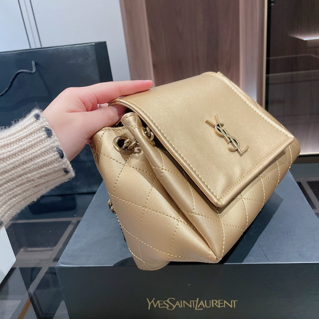 EN - New 1:1 rep  Bags SLY 209