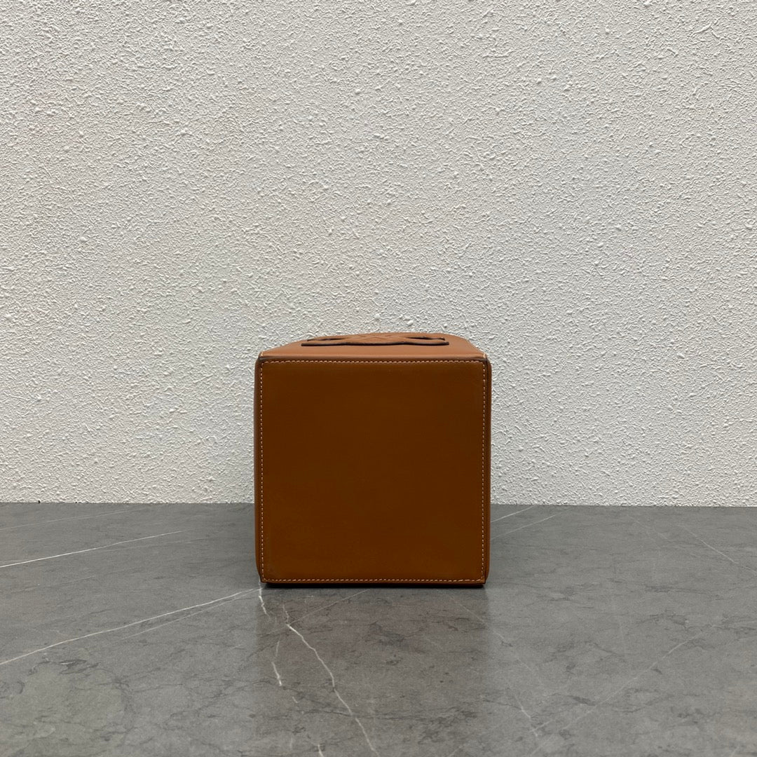 Top Quality Cube Bag Cuir Triomphe Square Tan For Women 6in/15cmÂ 