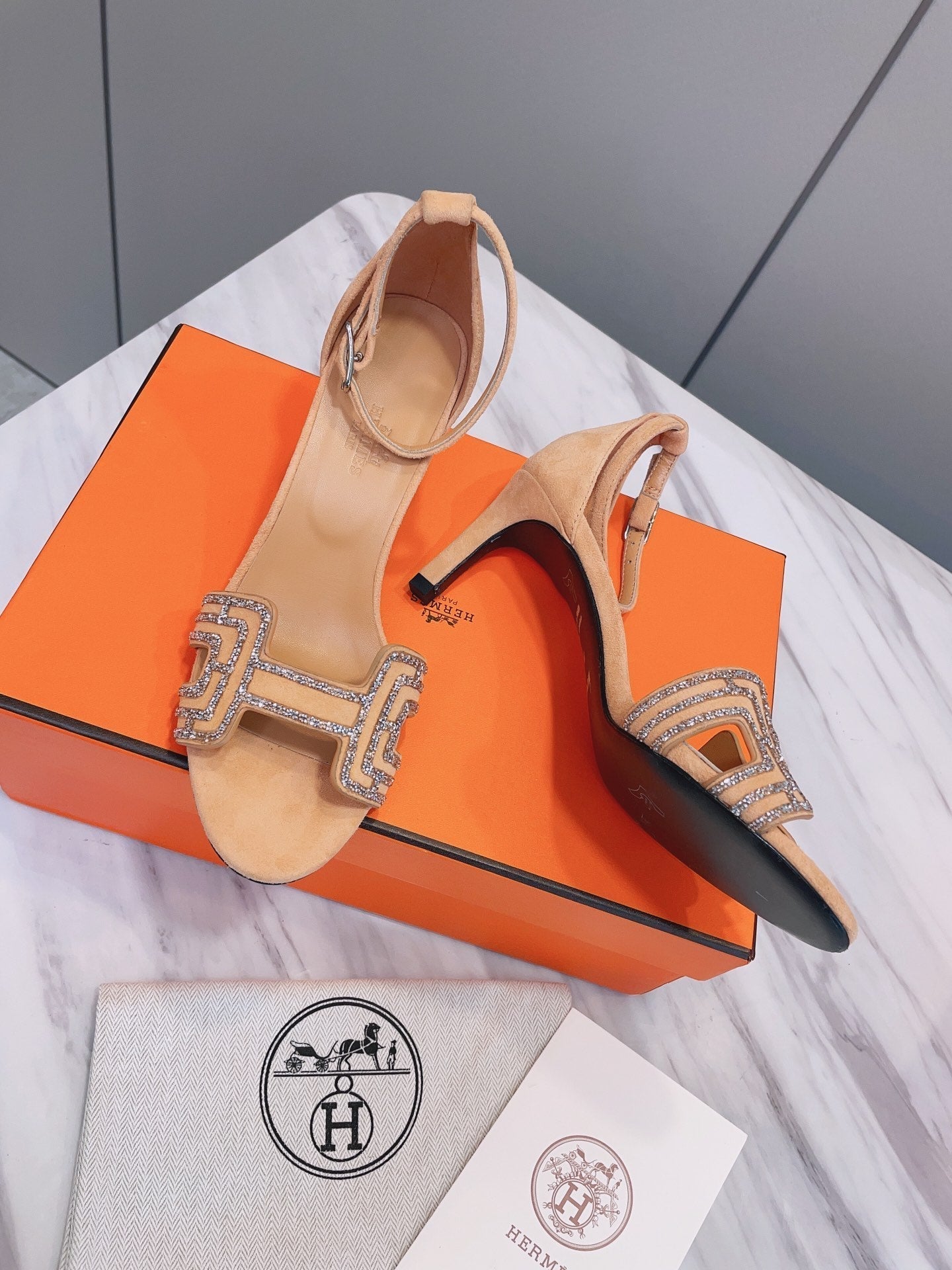 New 1:1 rep HM HIGH HEELS 008