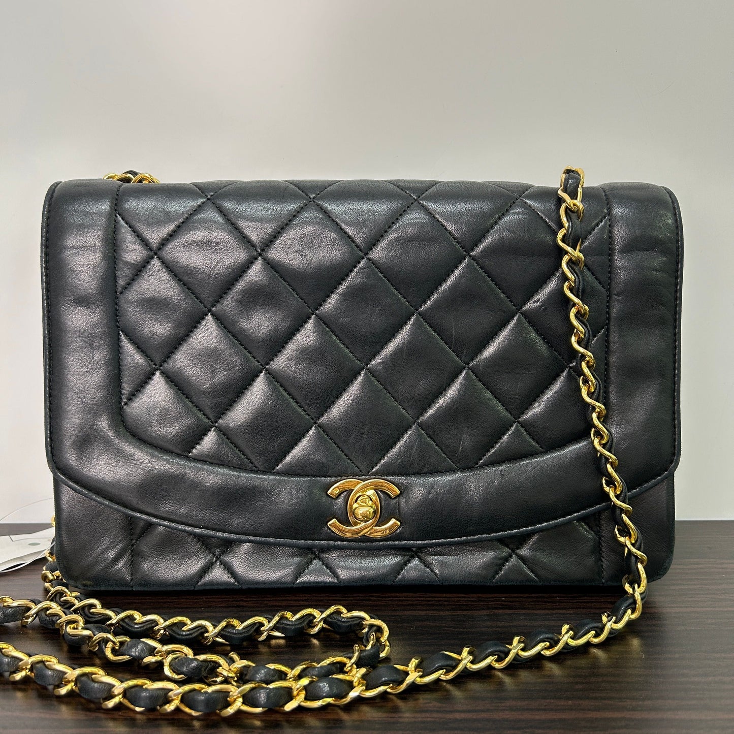 Chanel   Diana Medium Black Lambskin 24K Gold Flap Bag LB115955