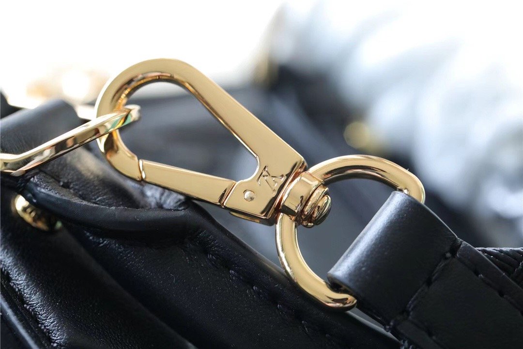 Top Quality Alma BB Bag Handbags,  Shoulder and Cross Body Bags For Women In Black 9.6in/25cm Top Quality M59793