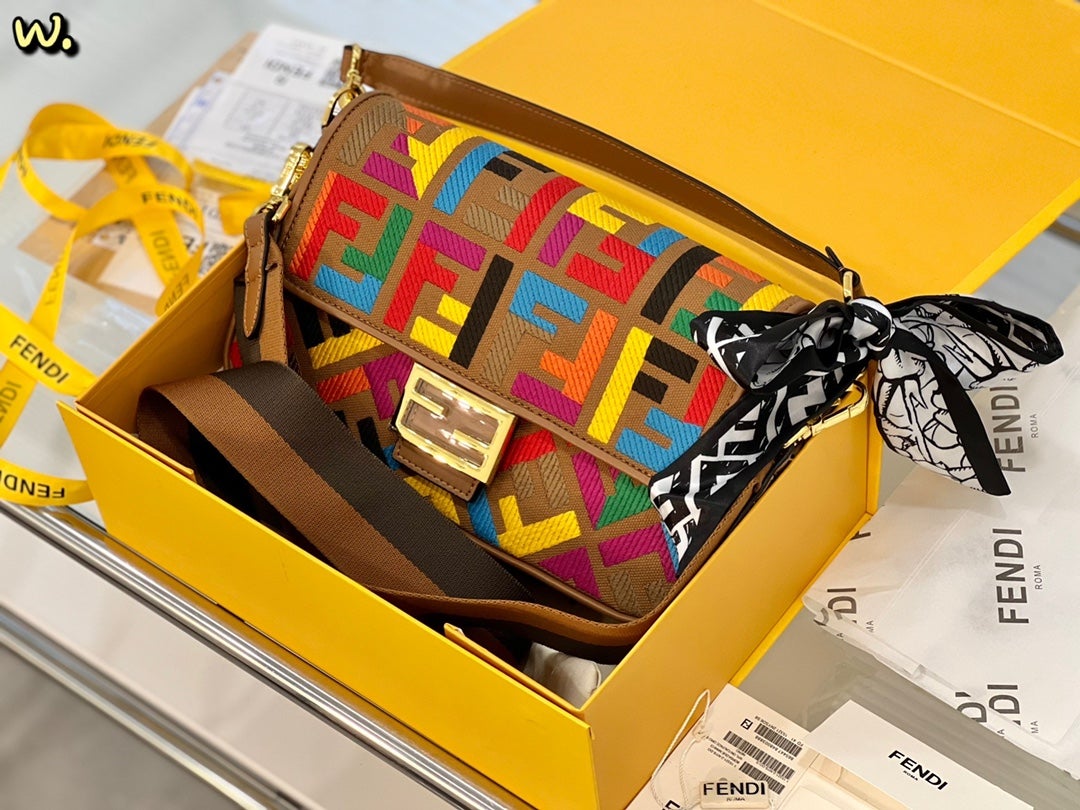 EN - New 1:1 rep  Bags FEI 239