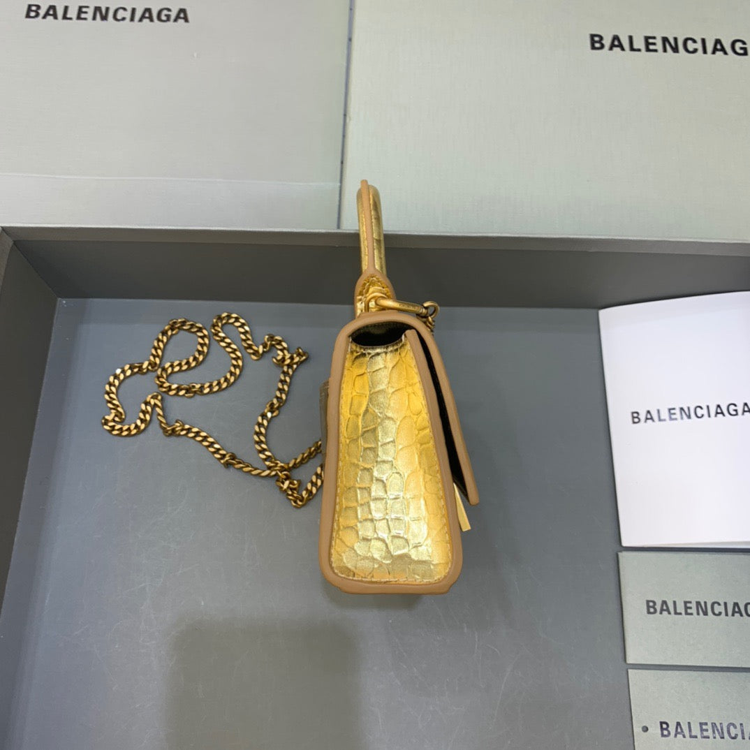 Top Quality Hourglass Mini Handbag With Chain In Gold, For Women,  Bags 4.7in/12cm 6646761S49M8005