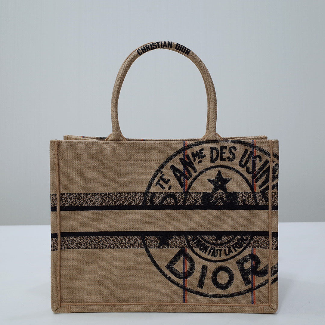 Top Quality MeTop Qualityum Book Tote Beige, For Women, Womens Handbags 14in/36cm CD M1296ZRUW_M918