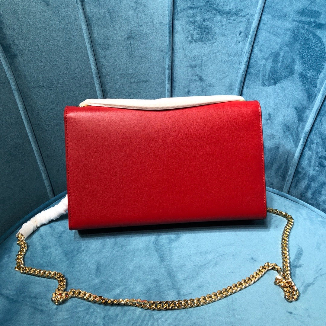 YSSL Kate Medium Chain Bag With Tassel In Grain De Poudre Red For Women 9in/24cm YSL