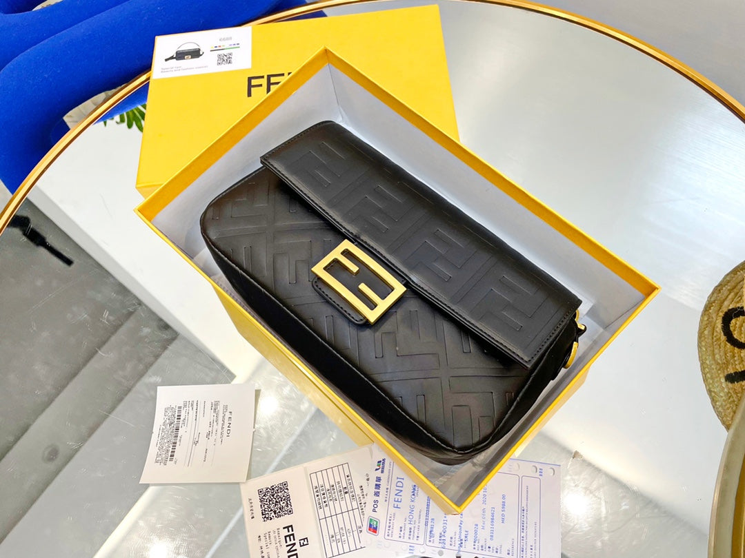 EN - New 1:1 rep  Bags FEI 257