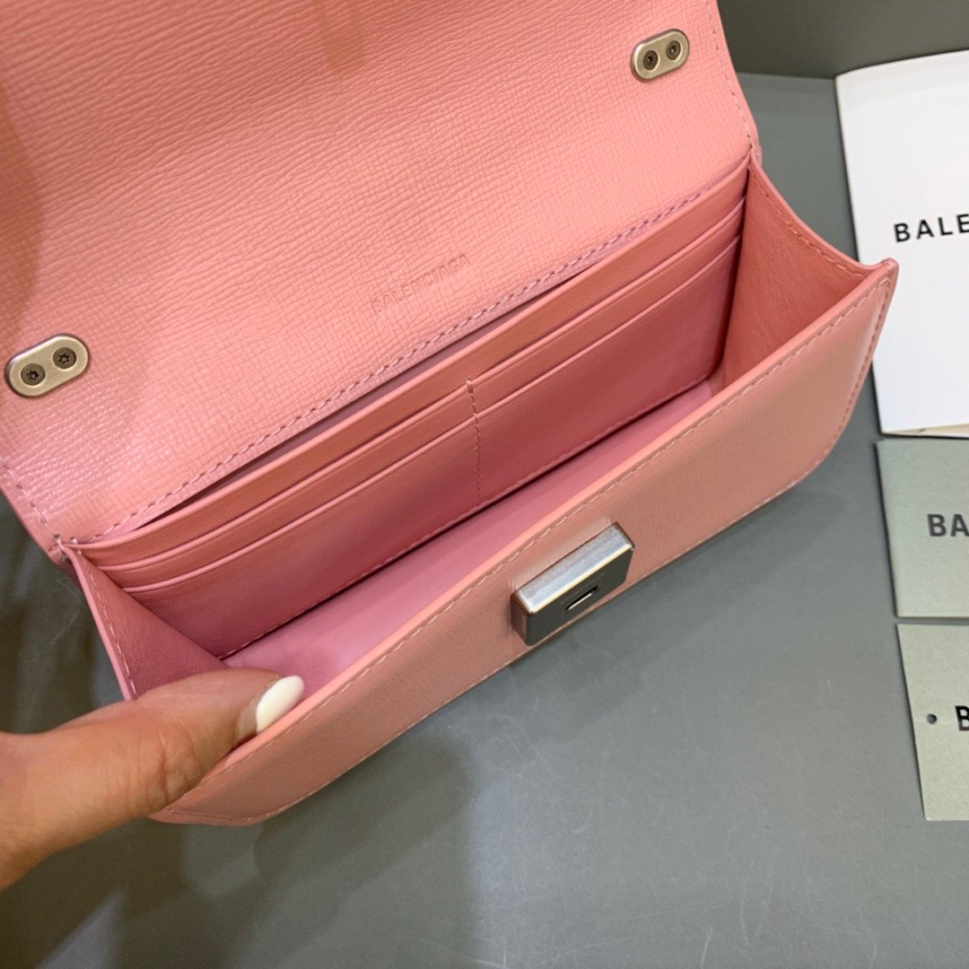 Top Quality Gossip Small On Chain Shoulder Bag Light Pink, For Women,  Bags 7.4in/19cm