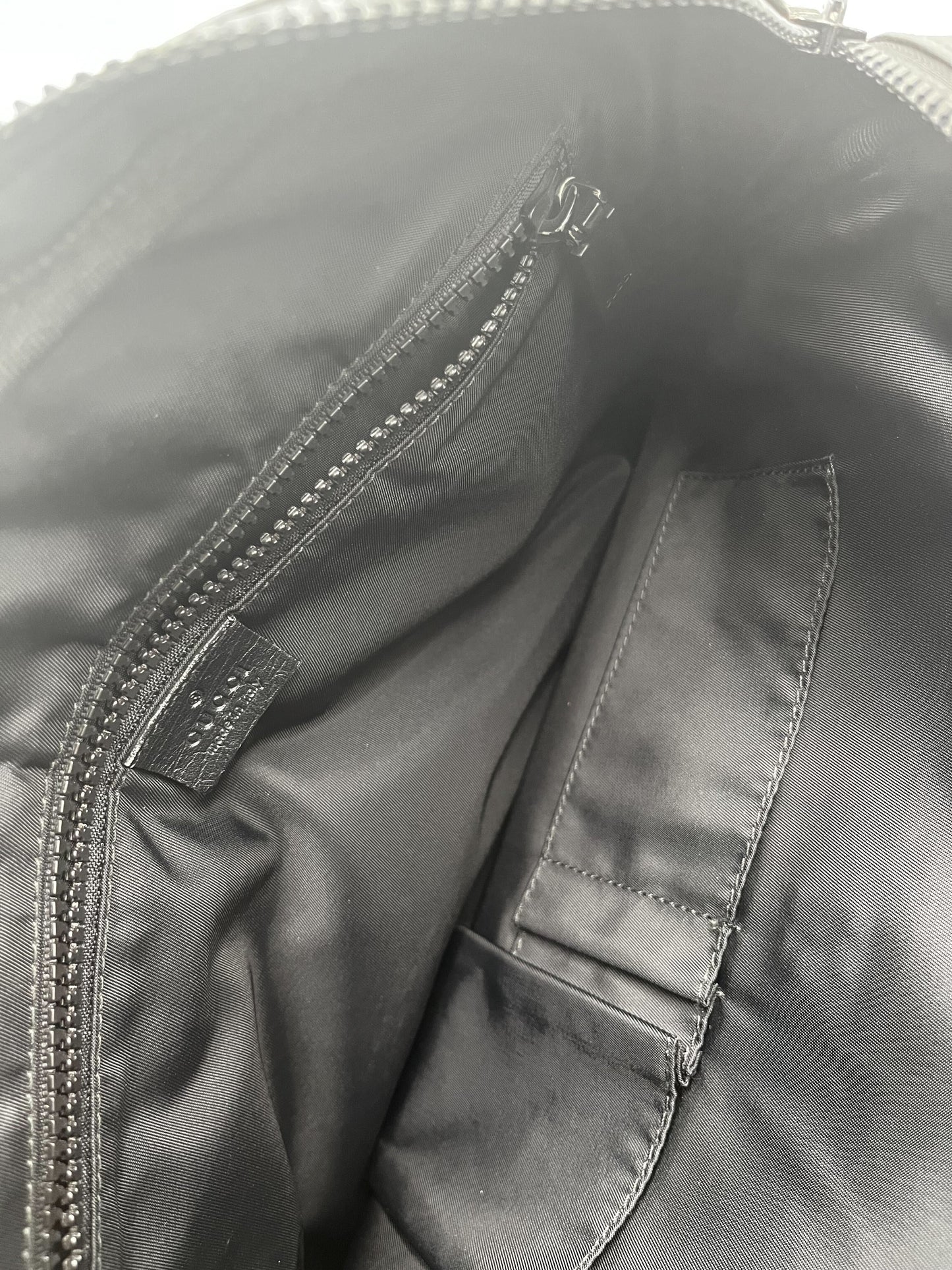 Gucci Gg Supreme Shoulder Bag Canvas Black Leather Shoulder Bag Bag ( )