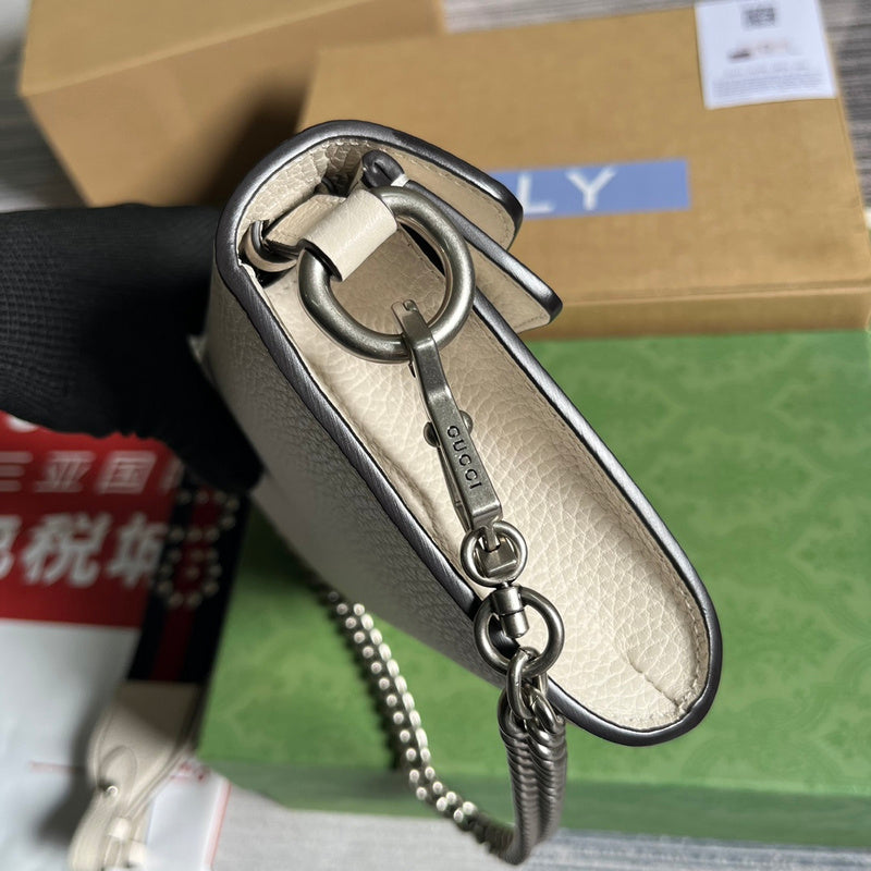 Top Quality -  Bags - 743