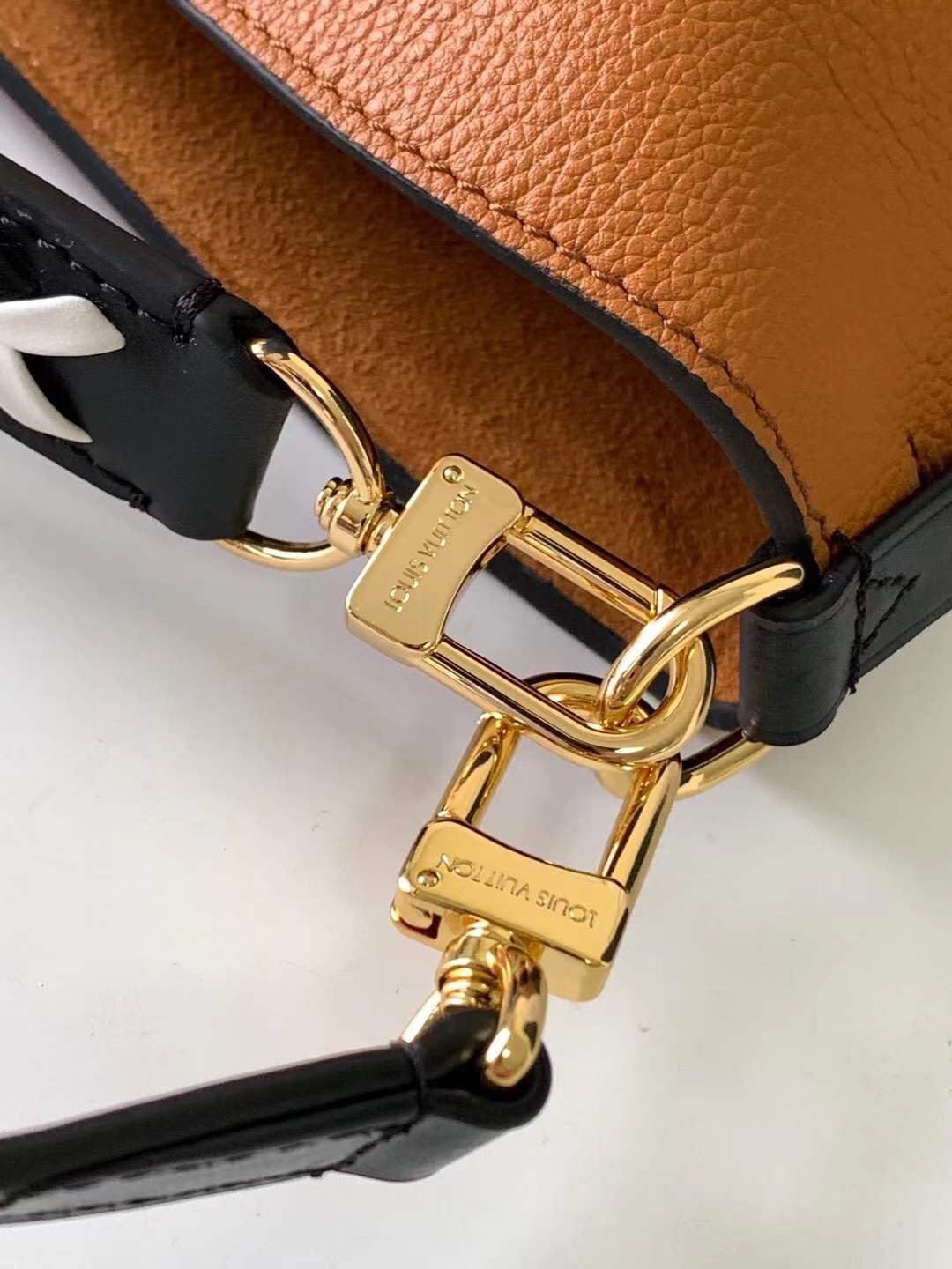 Top Quality Top Quality Crafty Neonoe MM Bucket Bag Caramel For Women, Womens Handbags, Shoulder Bags 10.2in/26cm Top Quality M56888