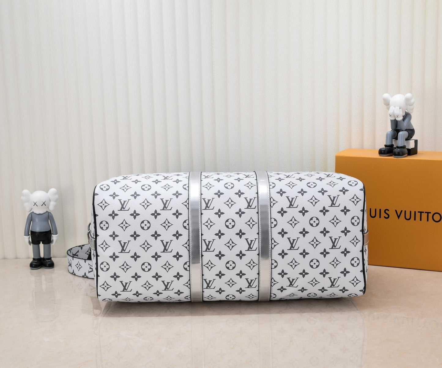 EN - New 1:1 rep Bag LUV 655