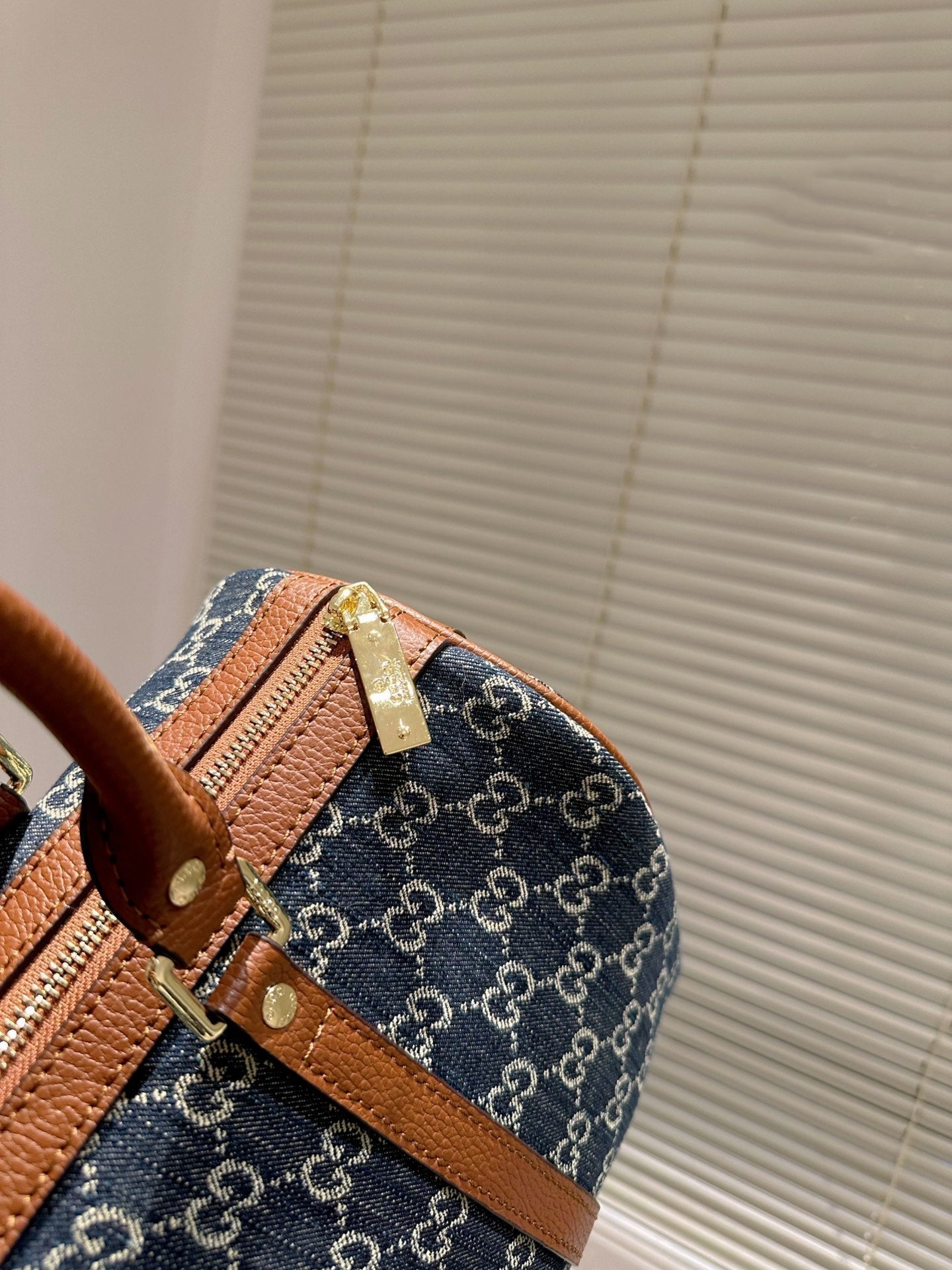 EN - New 1:1 rep  Bags GCI 524