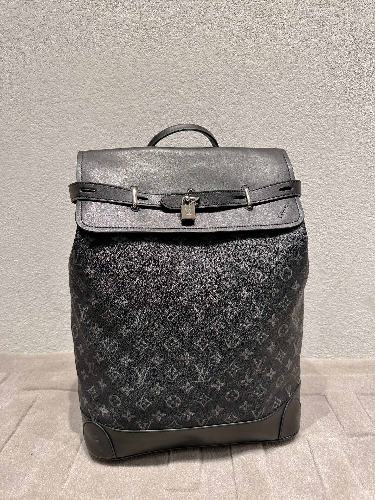 EN - New 1:1 rep  Bags LUV 664
