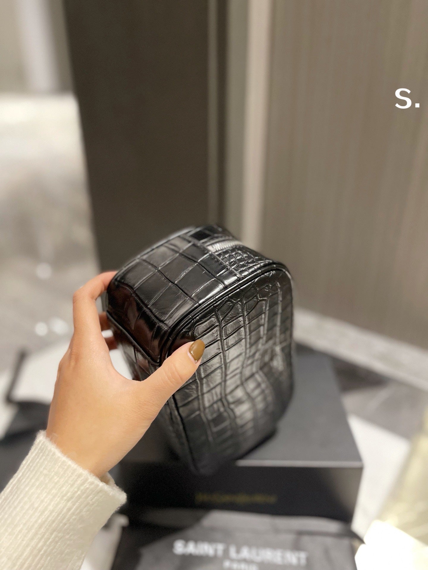 EN - New 1:1 rep  Bags SLY 212