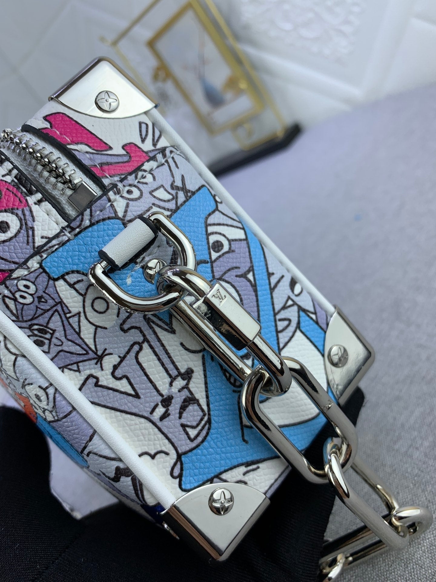 EN - New 1:1 rep Bag LUV 646