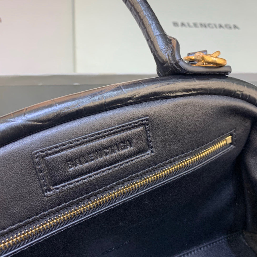 Top Quality Small ETop Qualitytor  Bag In Black, For Women,  Bags 13in/33cm