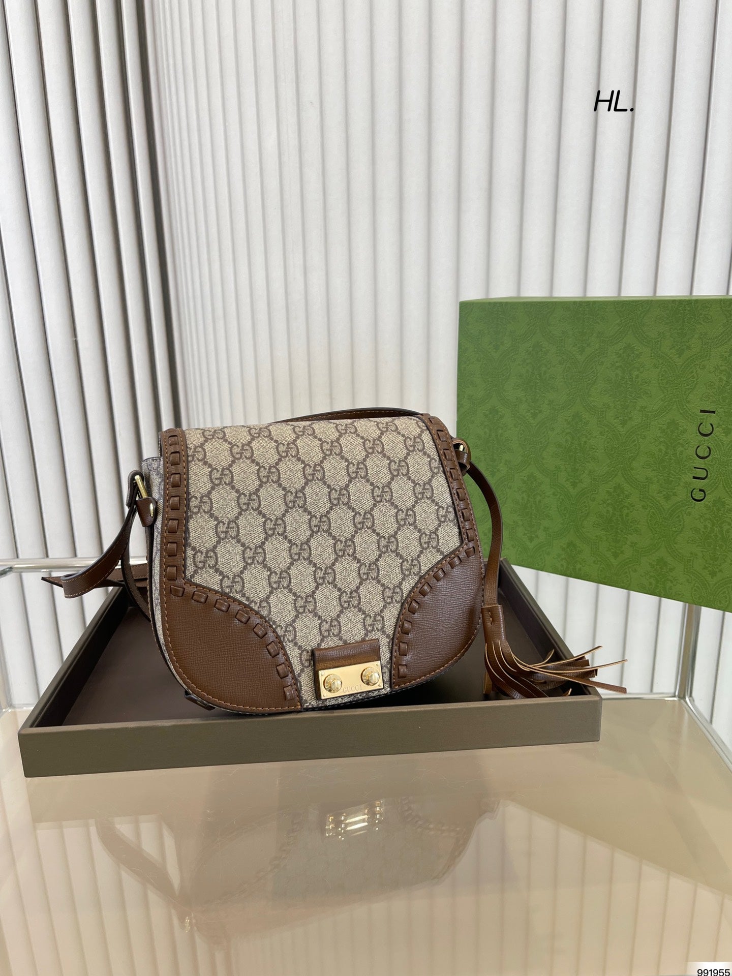 EN - New 1:1 rep  Bags GCI 521