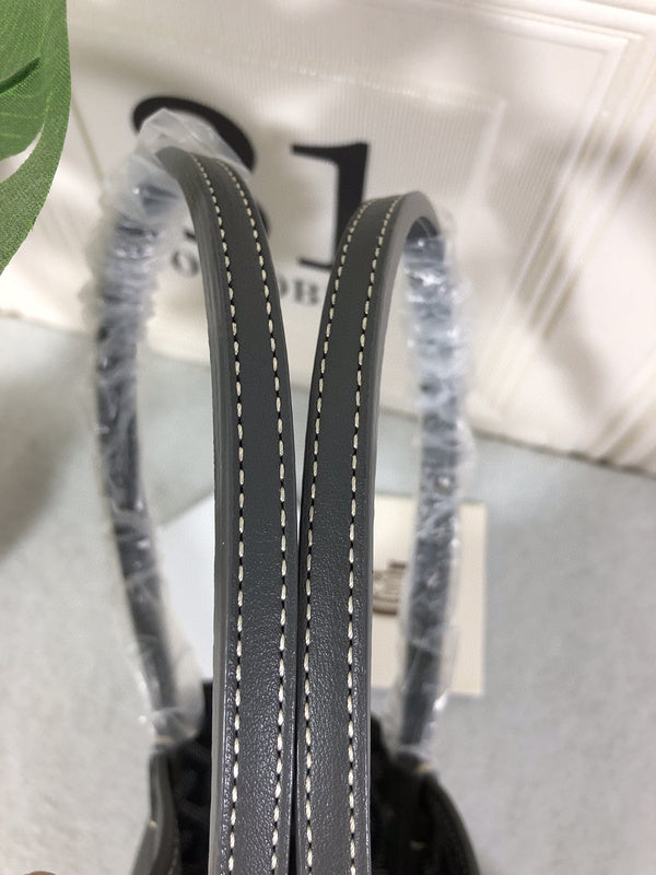 Top Quality - New 1:1 Rep Bags - 244