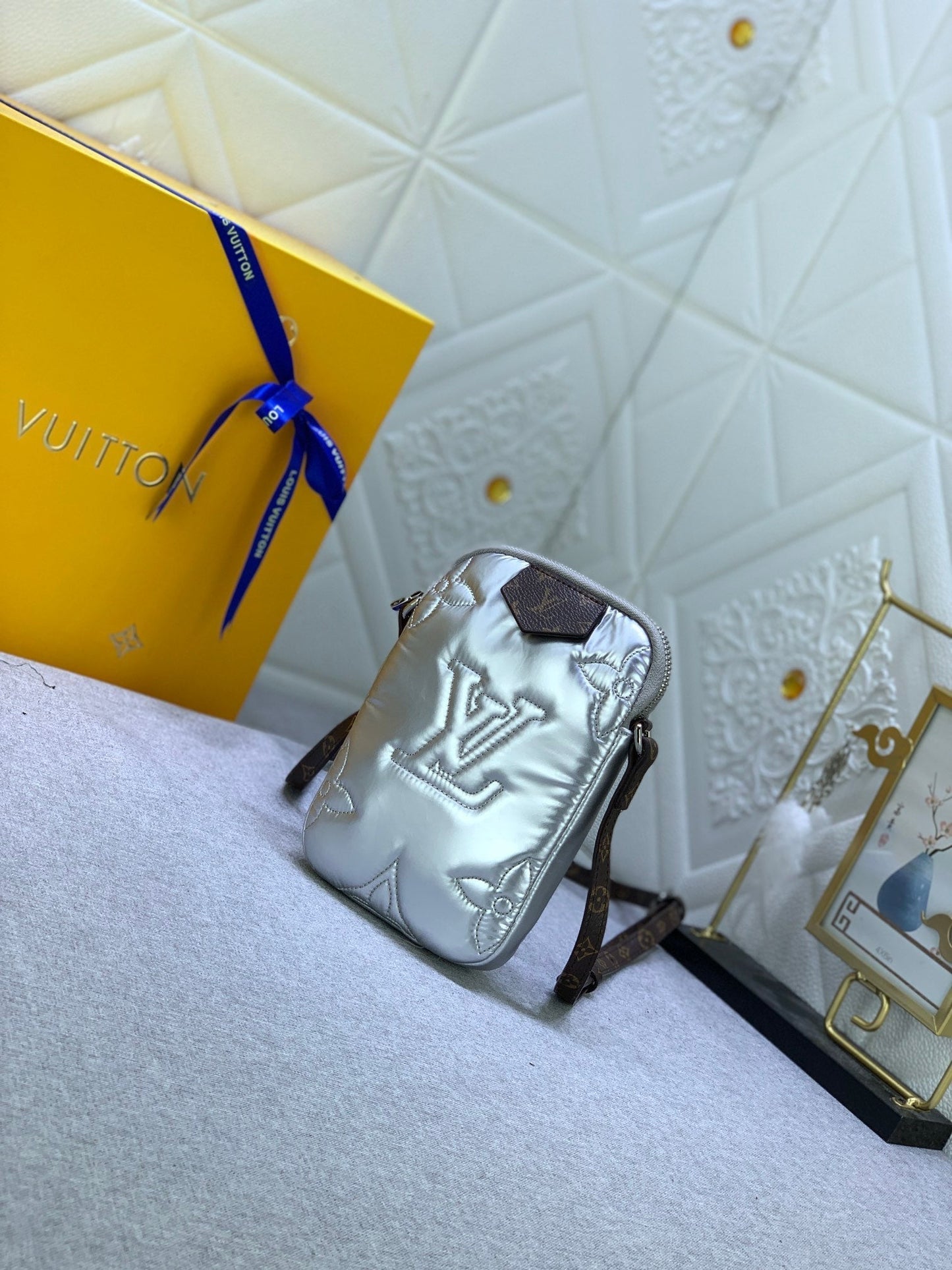 EN - New 1:1 rep Bag LUV 622