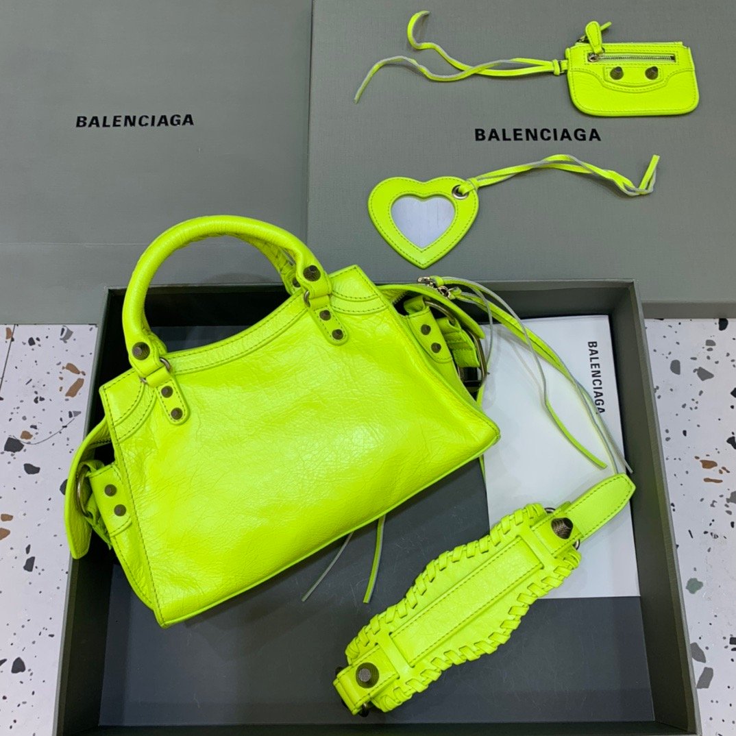 Top Quality Neo Cagole XS Handbag In Light Green, For Women,  Bags 10.2in/26cm