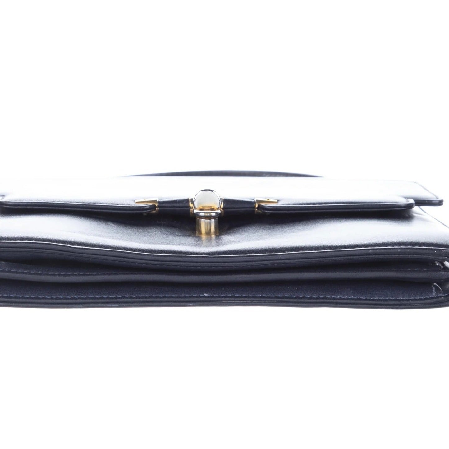 mod leather Gucci Kelly bag with gold engraved GG bar latch clasp