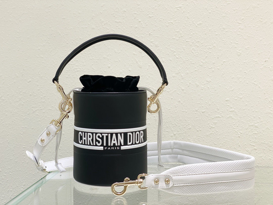 Top Quality Small Vibe Bucket Bag Black, For Women, Womens Handbags 5.5in/14cm CD M8703OOBR_M928