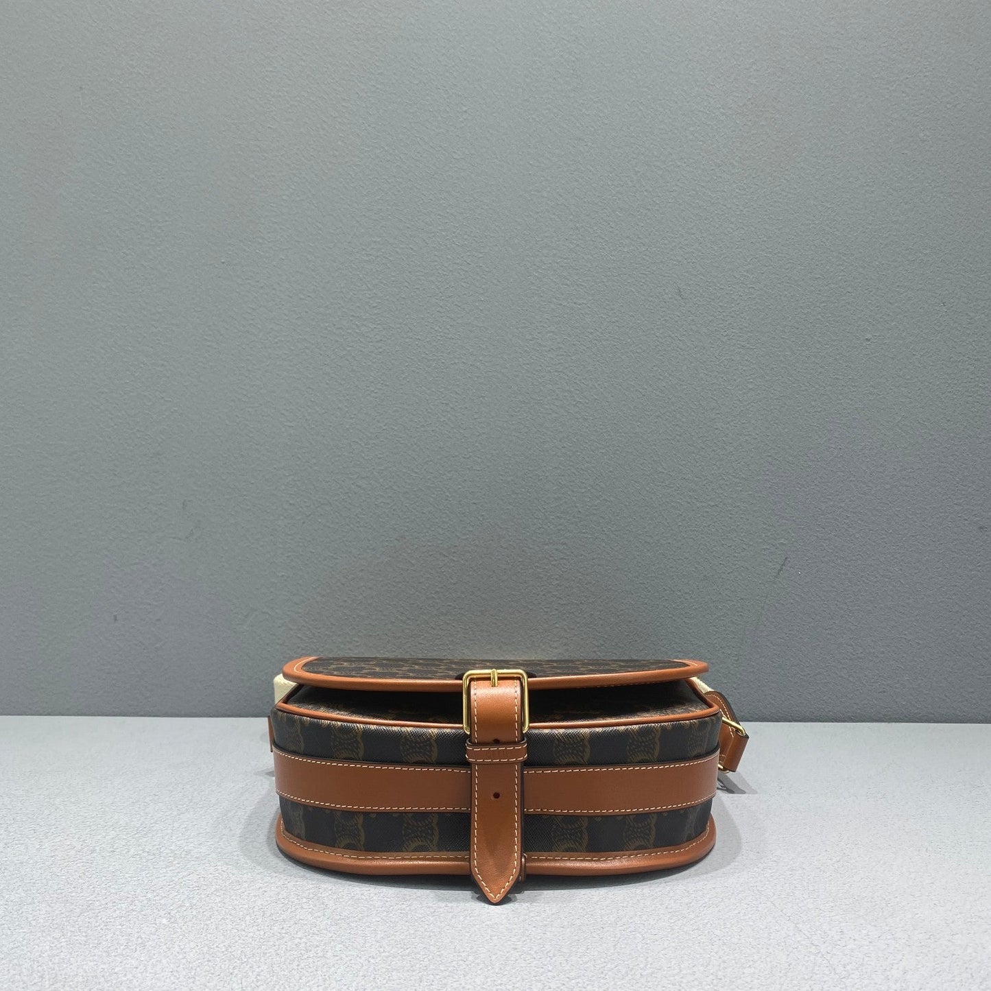 Top Quality Large Strap Folco Bag In Triomphe Canvas Brown For Women 9in/22cm 196932BZJ.04LU