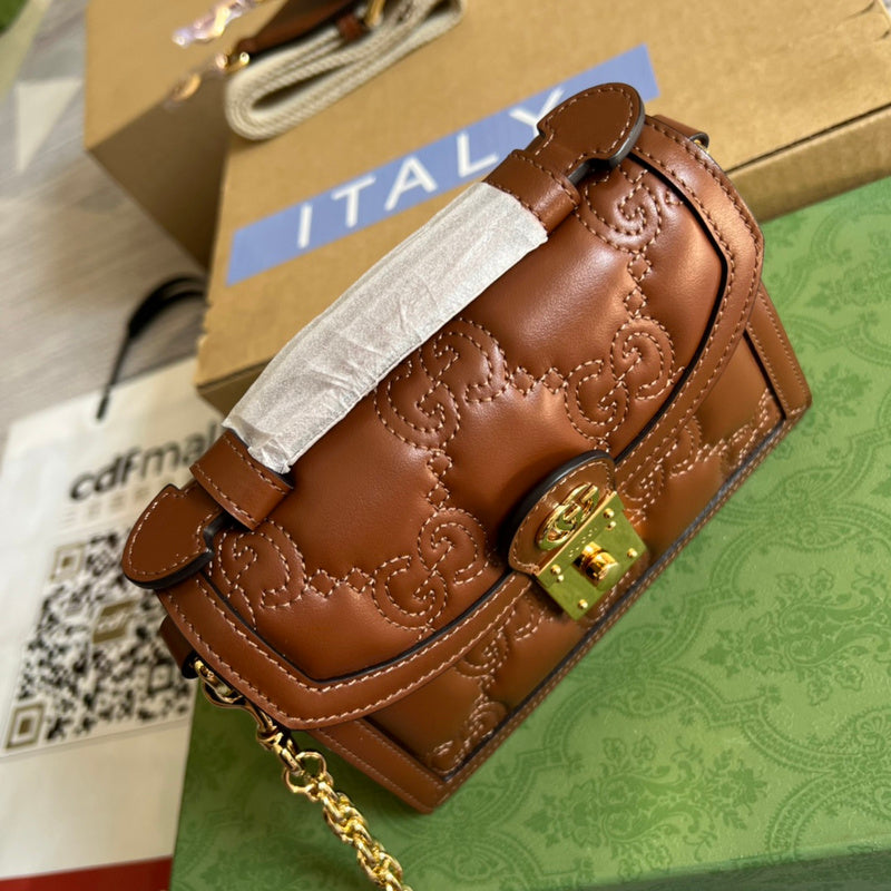 Top Quality -  Bags - 895