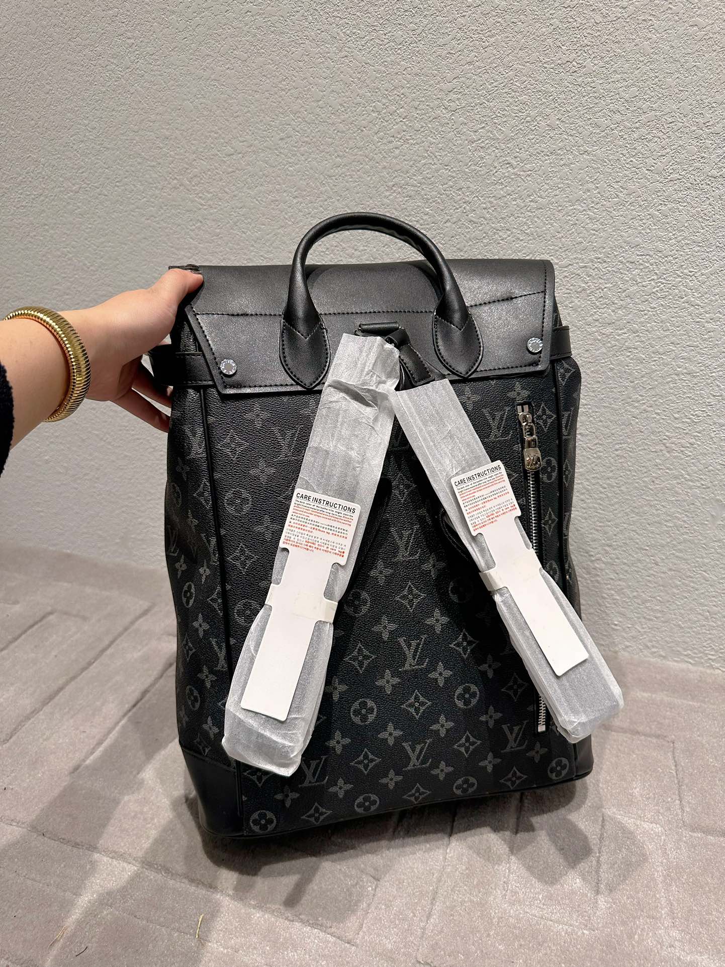 EN - New 1:1 rep  Bags LUV 664