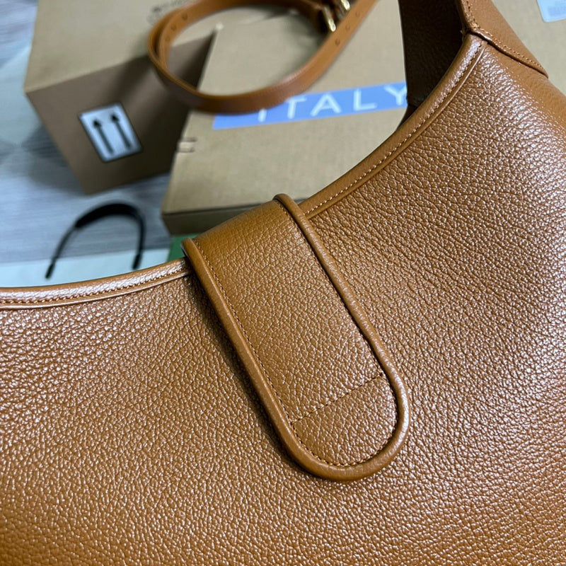Top Quality -  Bags - 935