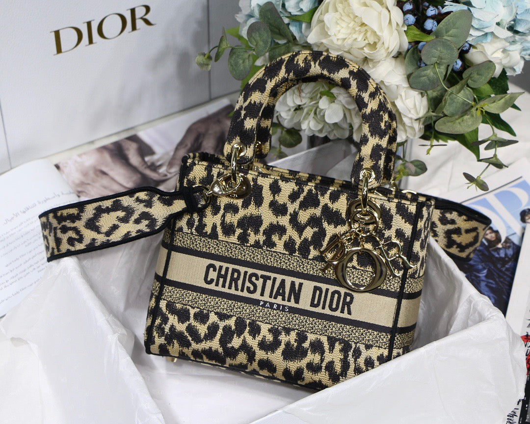Top Quality MeTop Qualityum Lady D-Lite Bag Black Gold, For Women, Womens Handbags 24cm/9.5in CD M0565ORTop Quality_M918