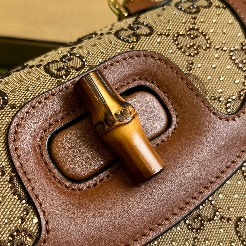 Top Quality -  Bags - 552