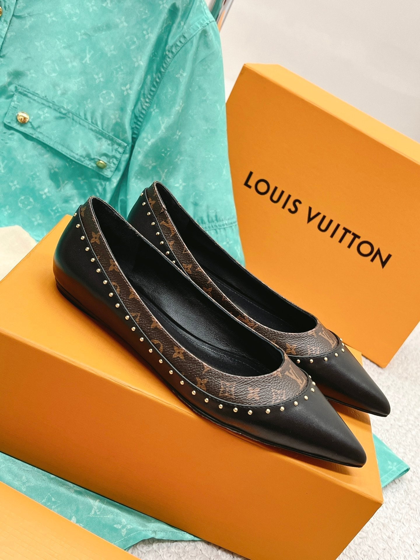 New 1:1 rep LUV High Heel Shoes 047