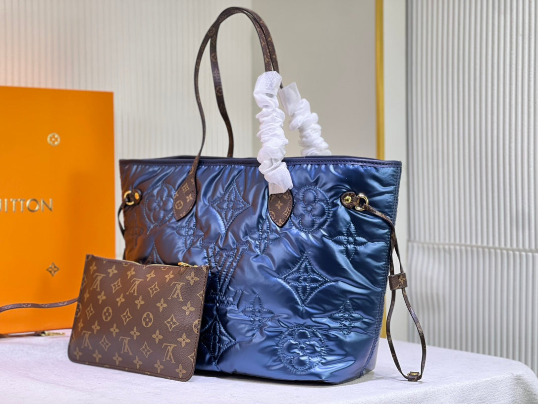 EN - New 1:1 rep Bag LUV 625