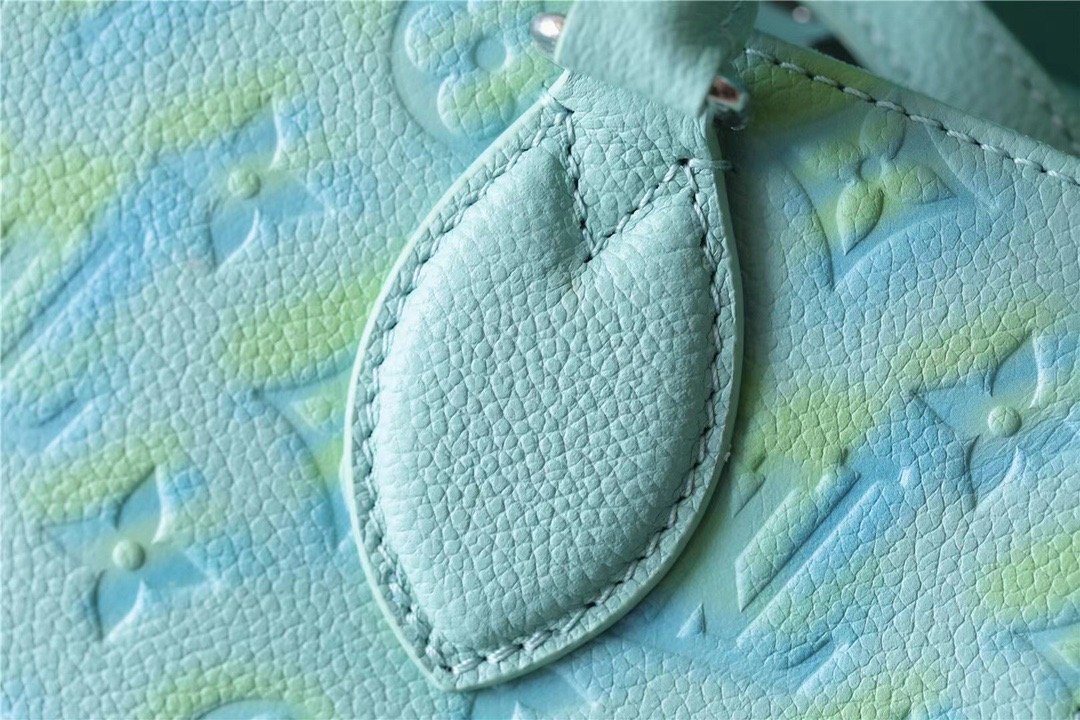 Top Quality OnTheGo PM Monogram Empreinte Light Green For Women, Womens Bags, Shoulder And Crossbody Bags 9.8in/25cm Top Quality]
