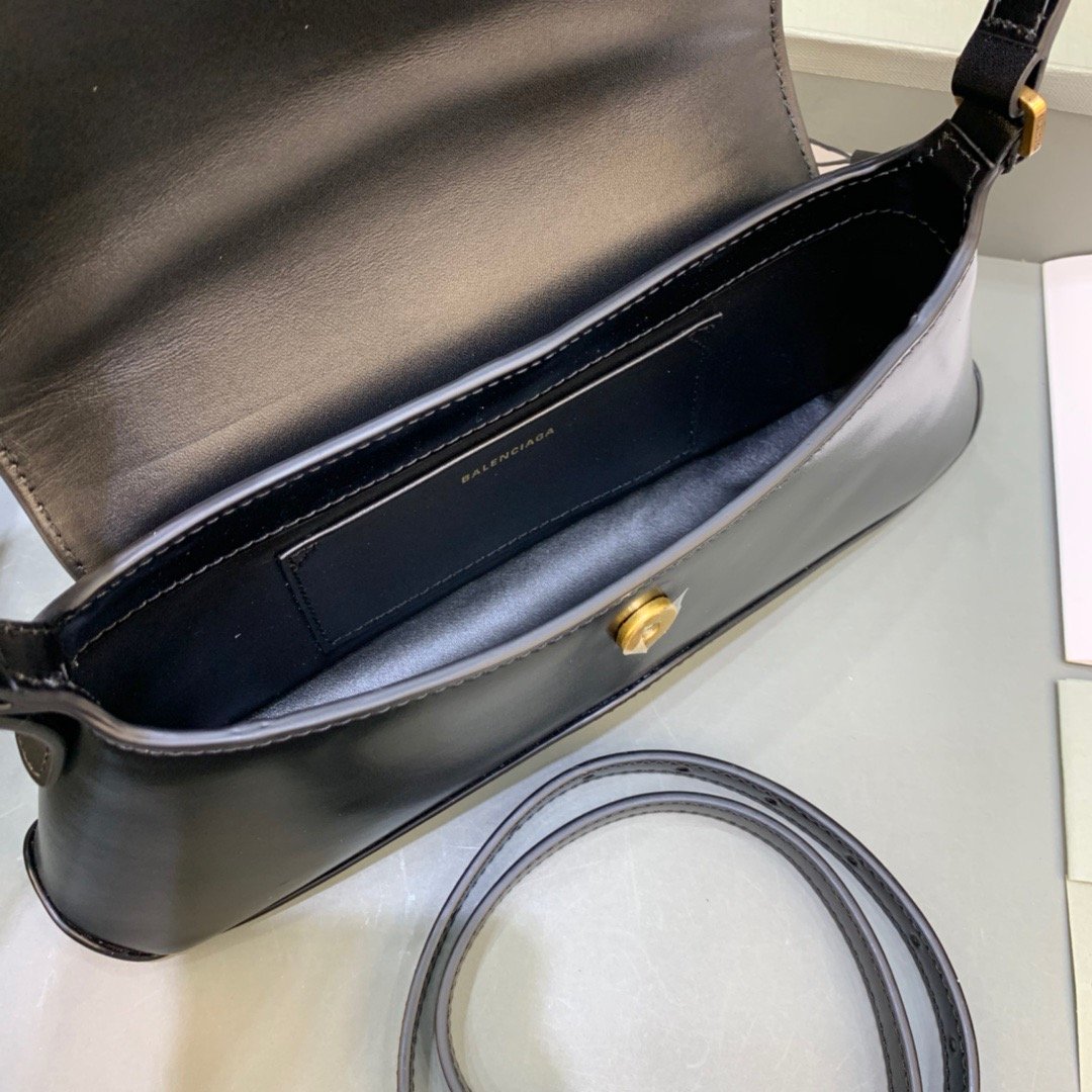 Top Quality XX Small Flap Bag Box Black, For Women,  Bags 10.6in/27cm 695645210961000